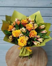 Букет цветов из:  Альстромерии и Розы в Плотниково