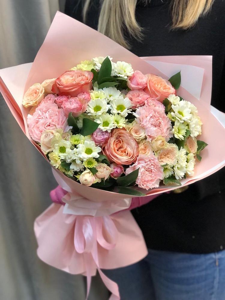 Букет цветов из: Гвоздики, Розы и Хризантемы в Плотниково