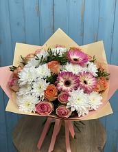 Букет цветов из:  Розы, Герберы и Хризантемы в Плотниково