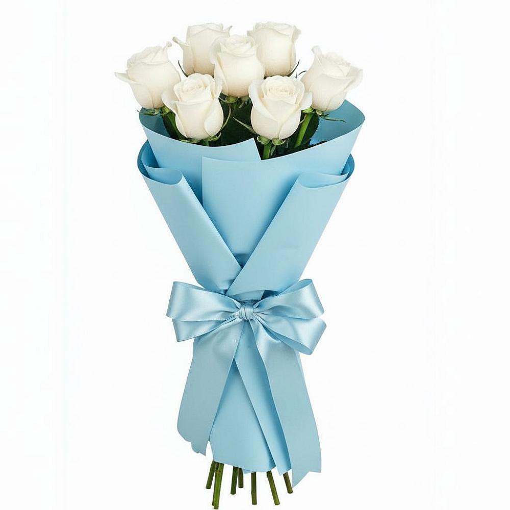 Букет 7 белых роз Проуд в Плотниково