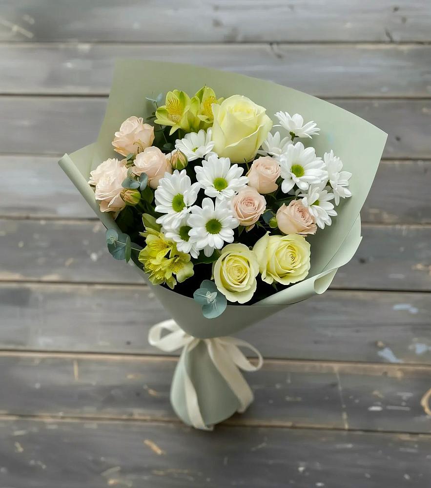Букет цветов из: Альстромерии, Розы и Хризантемы в Плотниково