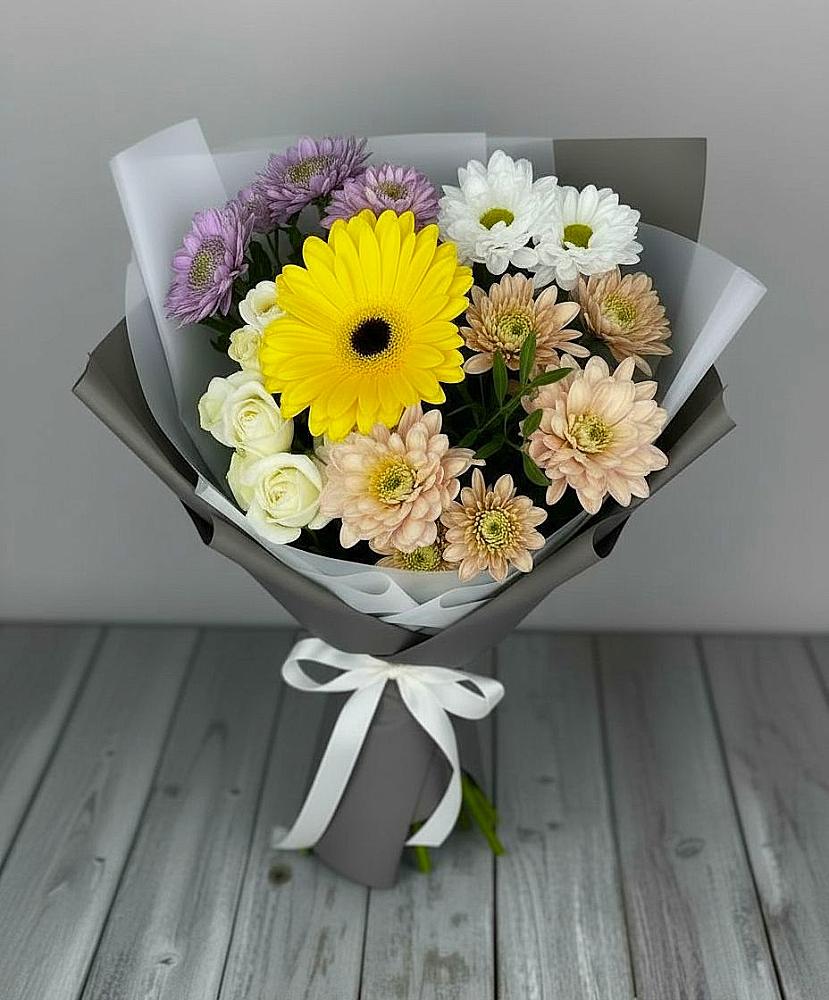 Букет цветов из: Розы, Герберы и Хризантемы в Плотниково