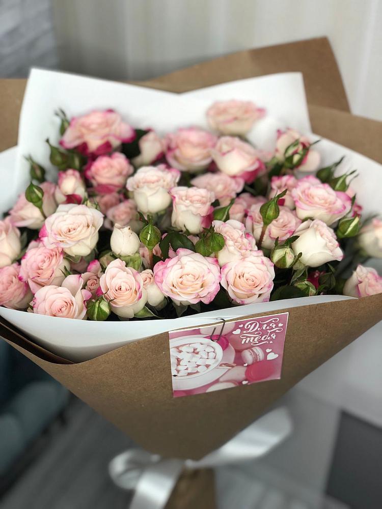 Букет цветов из: Розы в Плотниково