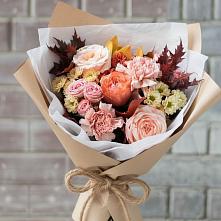 Букет цветов из:  Гвоздики, Хризантемы и Розы в Плотниково