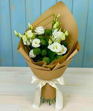 Букет цветов из:  Хризантемы и Лизиантусы #REPLACE_PRED# Плотниково