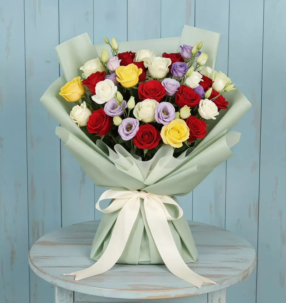 Букет цветов из: Розы в Плотниково